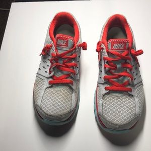 Nike Flex 2013 Run athletic shoes size 7